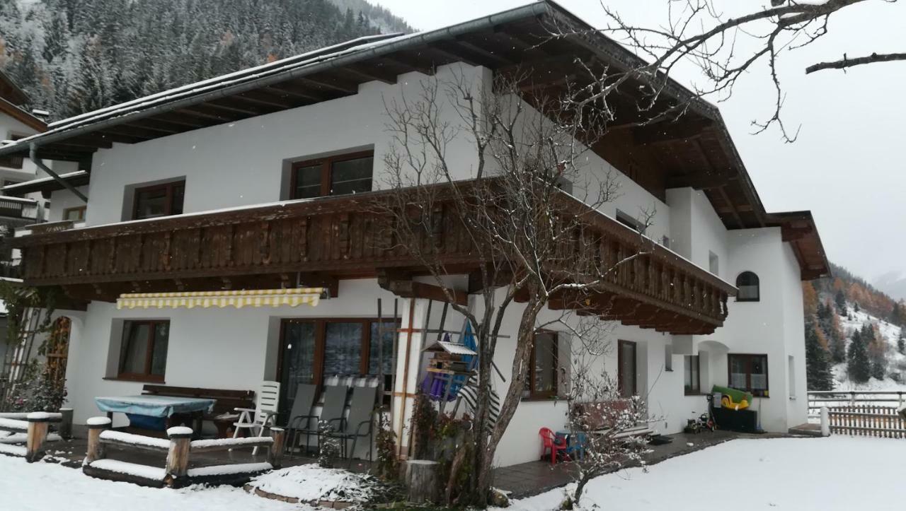 Haus Huter Apartment Kaunertal Exterior foto