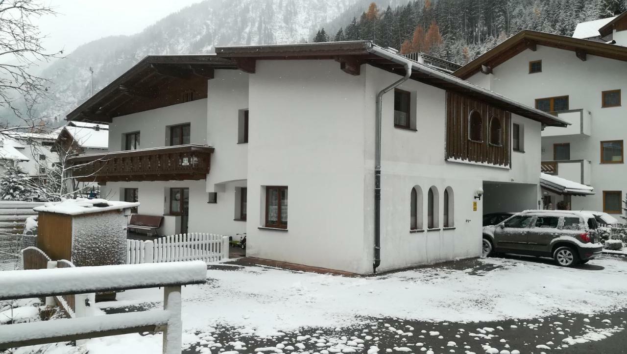 Haus Huter Apartment Kaunertal Exterior foto