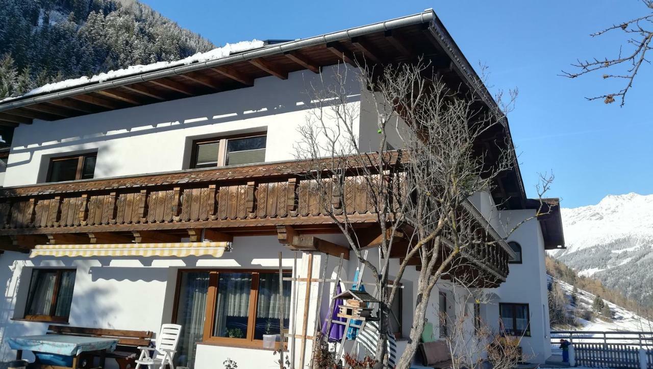 Haus Huter Apartment Kaunertal Exterior foto