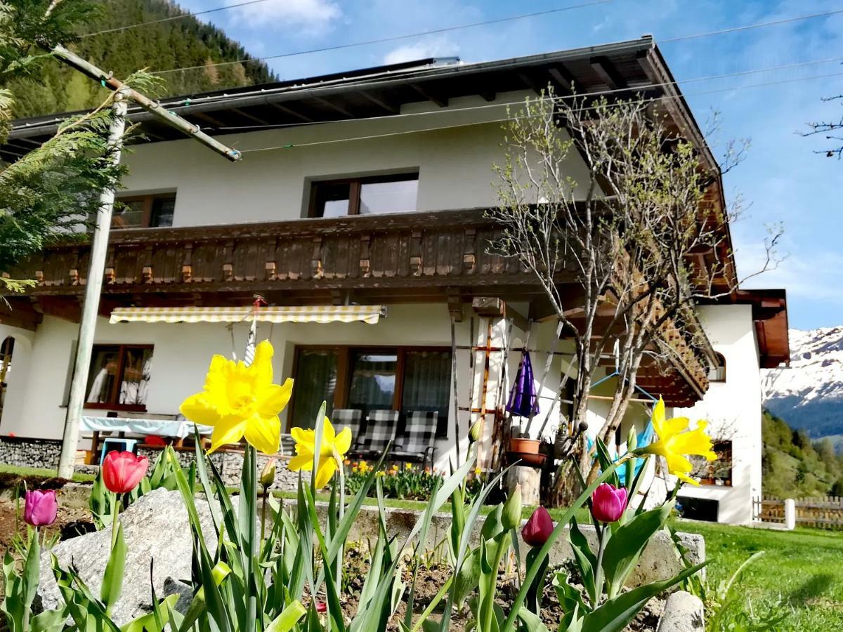 Haus Huter Apartment Kaunertal Exterior foto