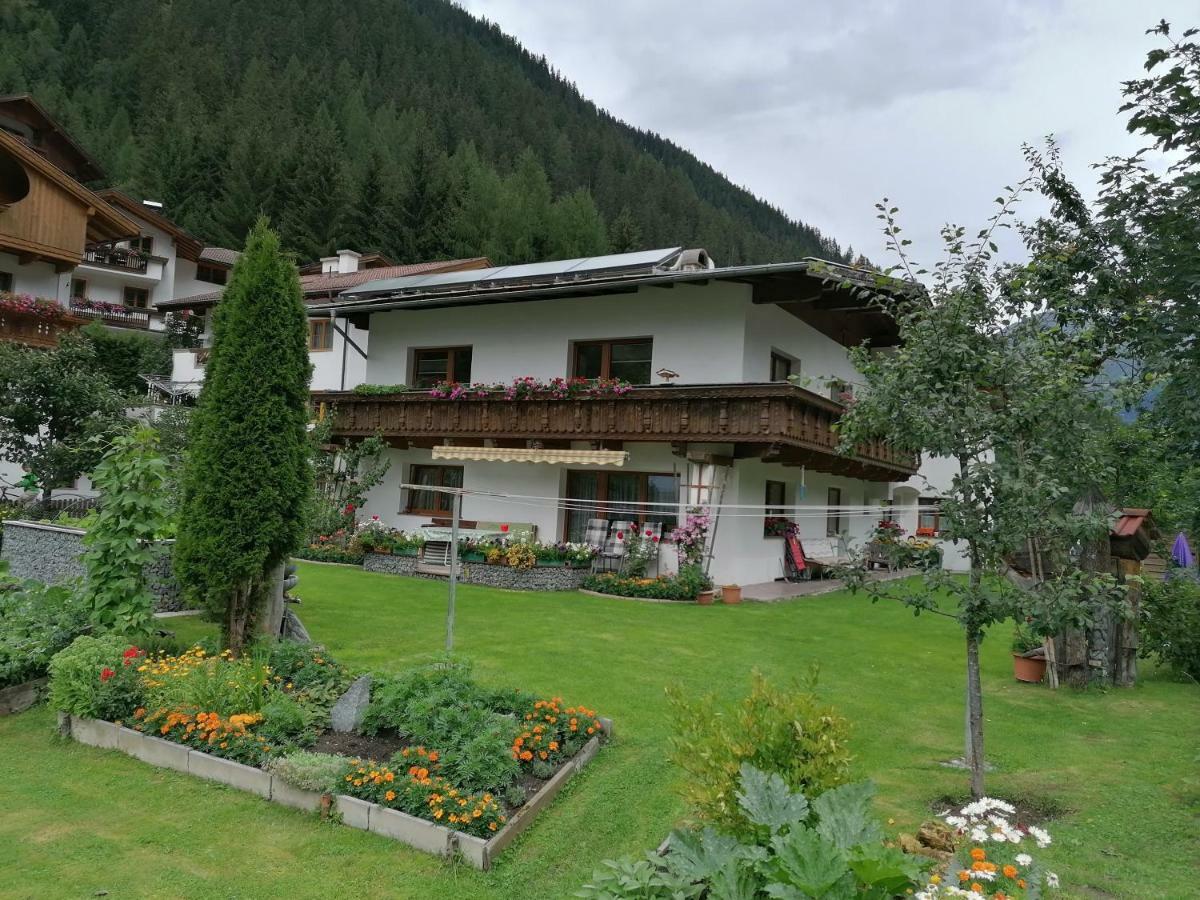 Haus Huter Apartment Kaunertal Exterior foto